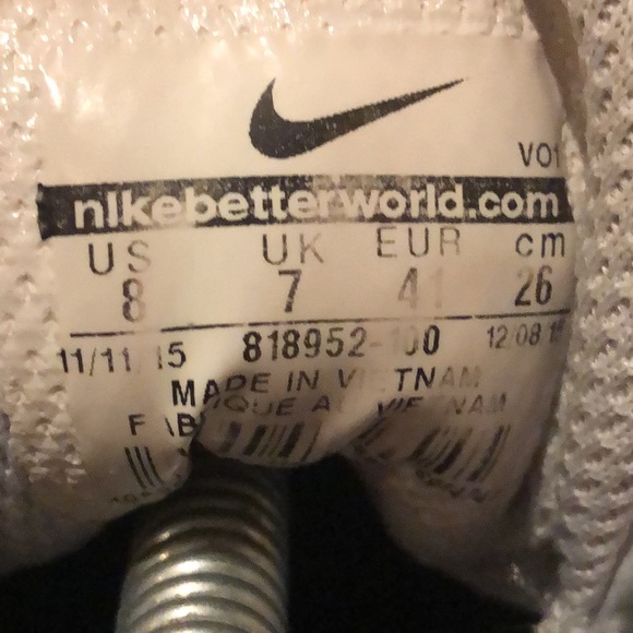 (SOLD) Nike Kobe Mentality 2 Wolf Grey - Picture 4 of 5